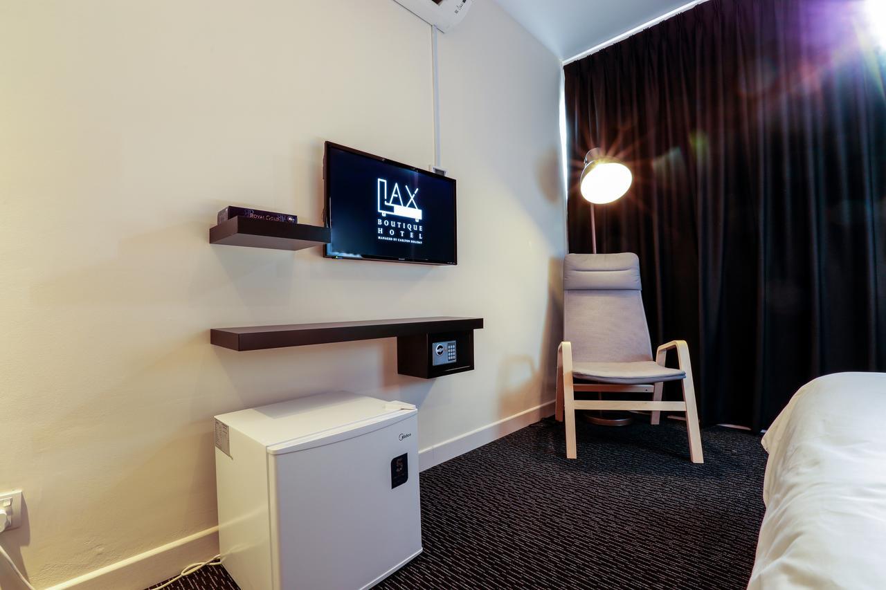 Lax Boutique Hotel Кланг Екстериор снимка