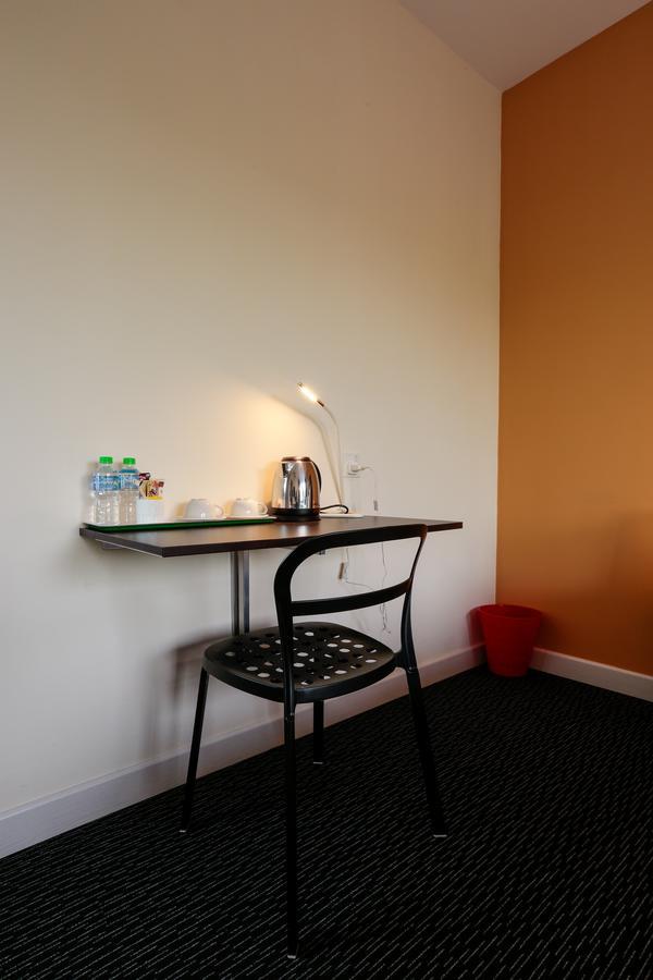 Lax Boutique Hotel Кланг Екстериор снимка