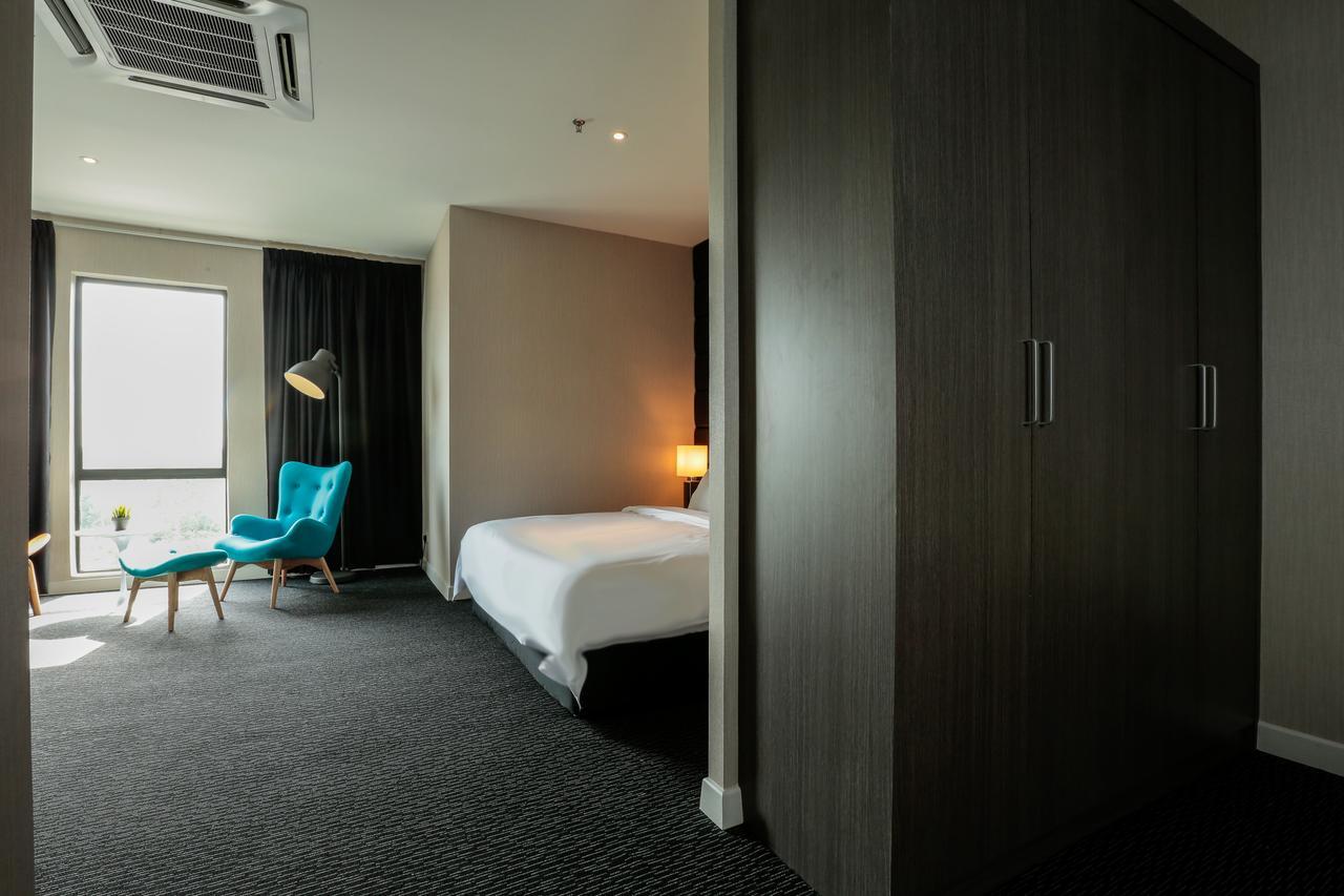 Lax Boutique Hotel Кланг Екстериор снимка