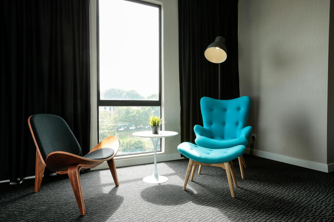 Lax Boutique Hotel Кланг Екстериор снимка