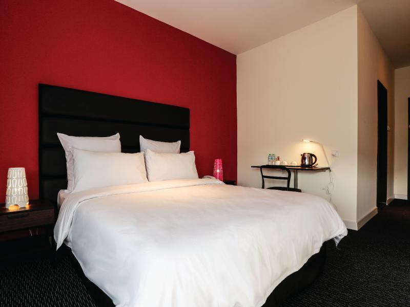 Lax Boutique Hotel Кланг Екстериор снимка
