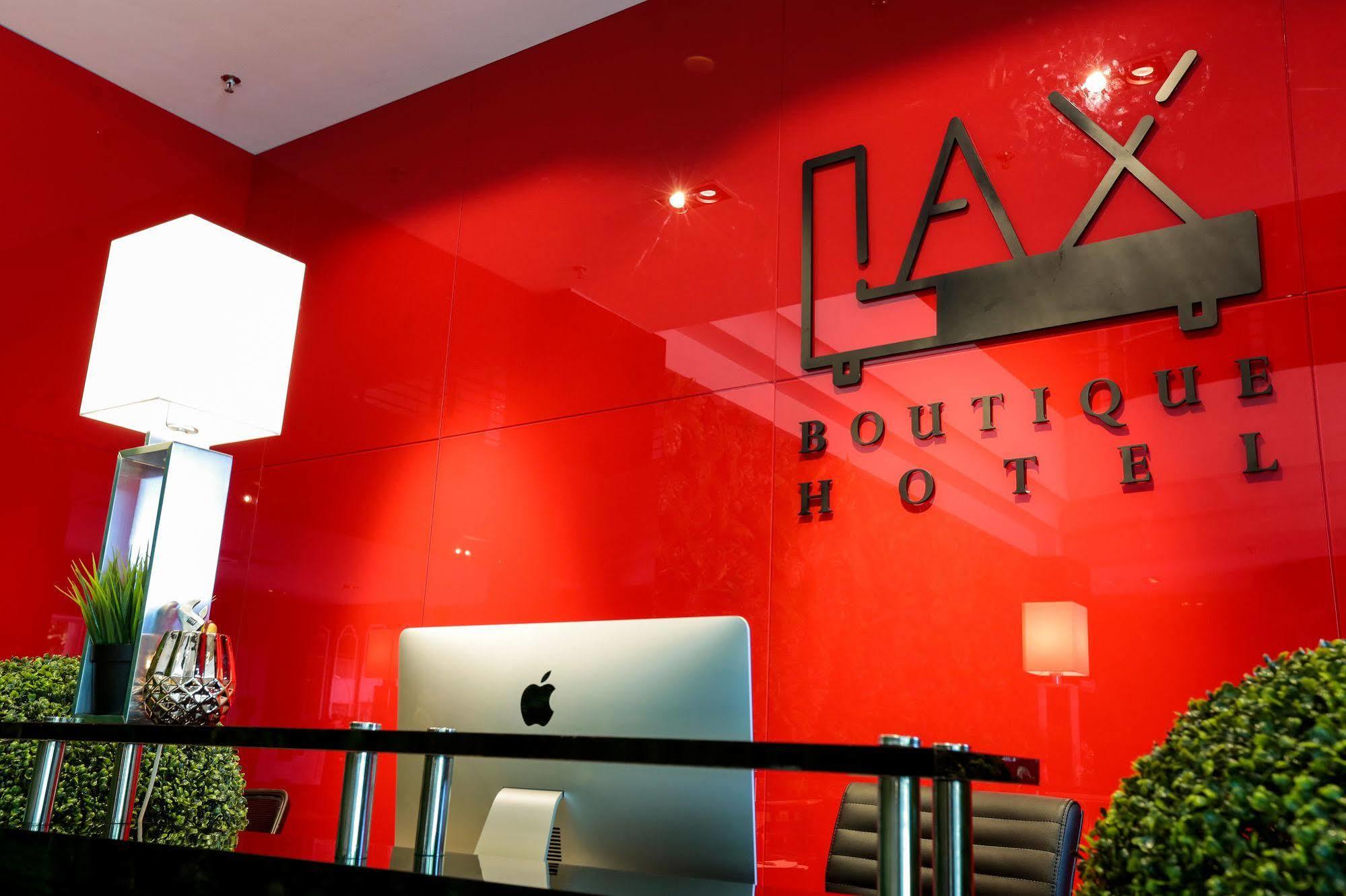 Lax Boutique Hotel Кланг Екстериор снимка